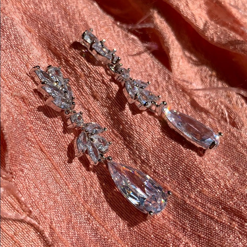 Sukran Boho Crystal Drop Earrings